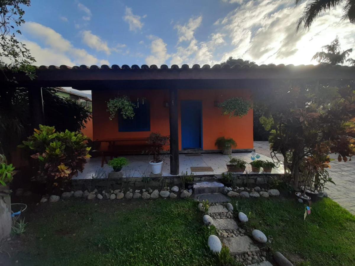 Família Silvia Périco Ilhabela Exterior foto