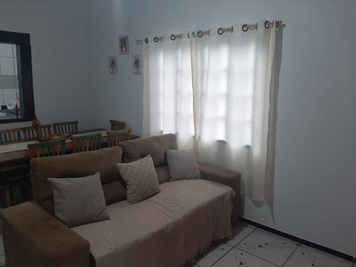 Família Silvia Périco Ilhabela Exterior foto